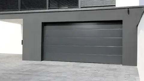 réparation porte sectionnelle Laval-1
